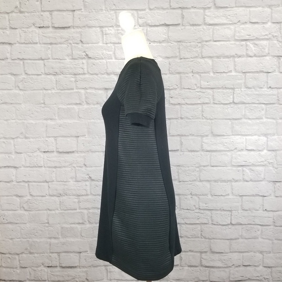 Fabletics Brenna black quilted moto active short sleeve mini dress women's sz XS - Picture 4 of 8